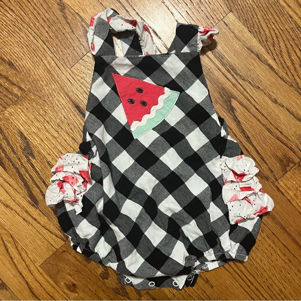 Baby romper